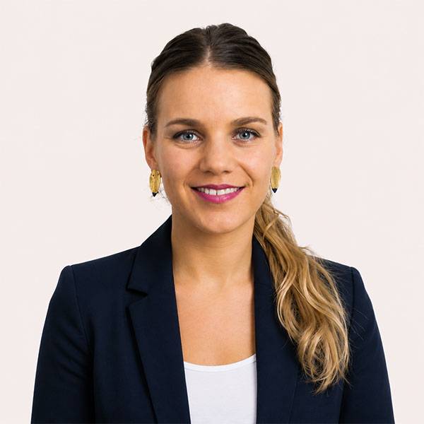 Coline FROMONT - École Supérieure de Commerce d