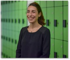 Portrait de Hélène LAMBRIX ancien étudiant, École Supérieure de Commerce d'Amiens